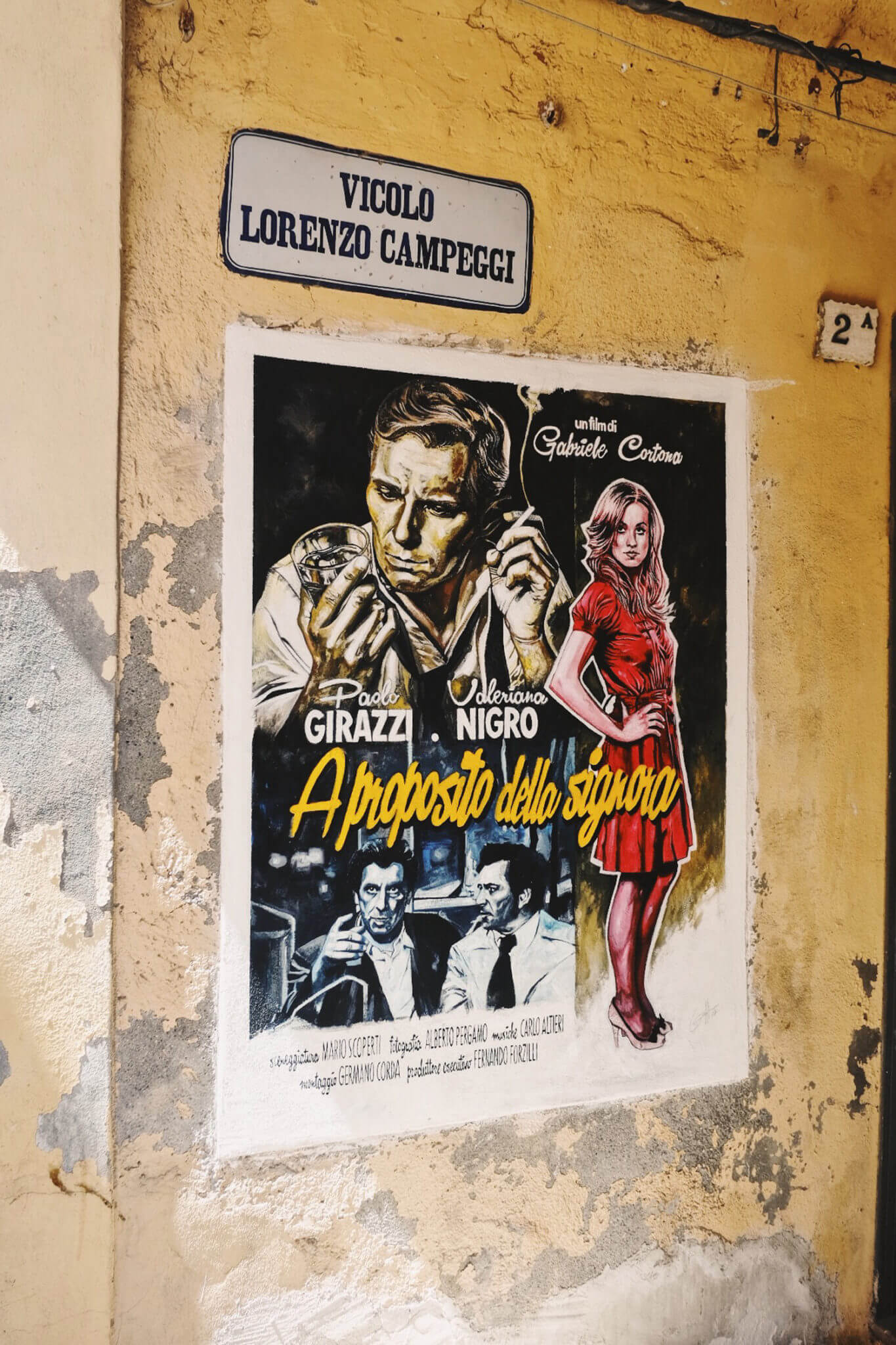 Borghi // Dozza e i suoi murales