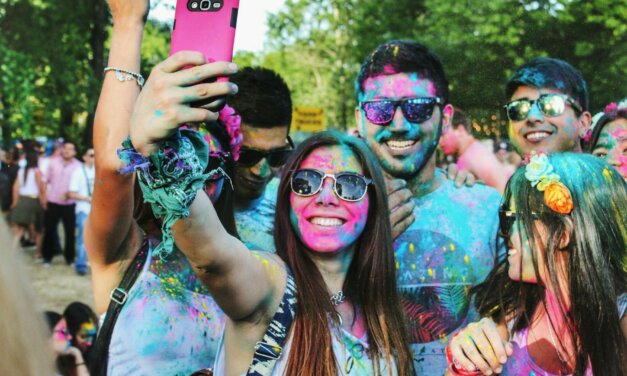 COME SCATTARE IL SELFIE PERFETTO