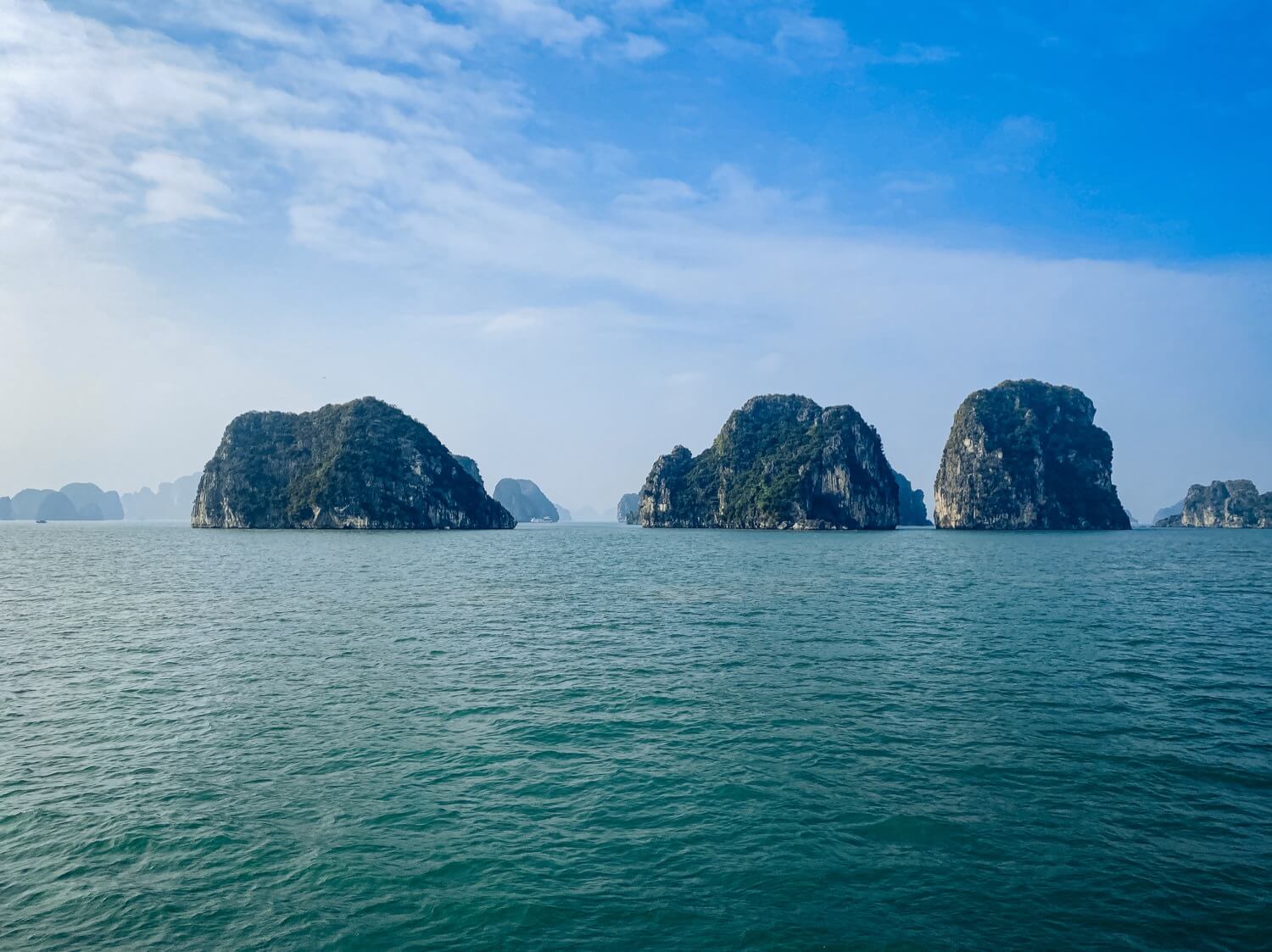 VIETNAM // Baia di Halong
