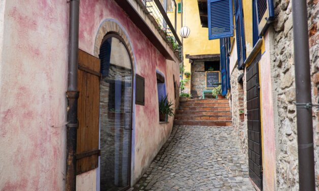 Borghi più belli d’Italia // Monforte d’Alba