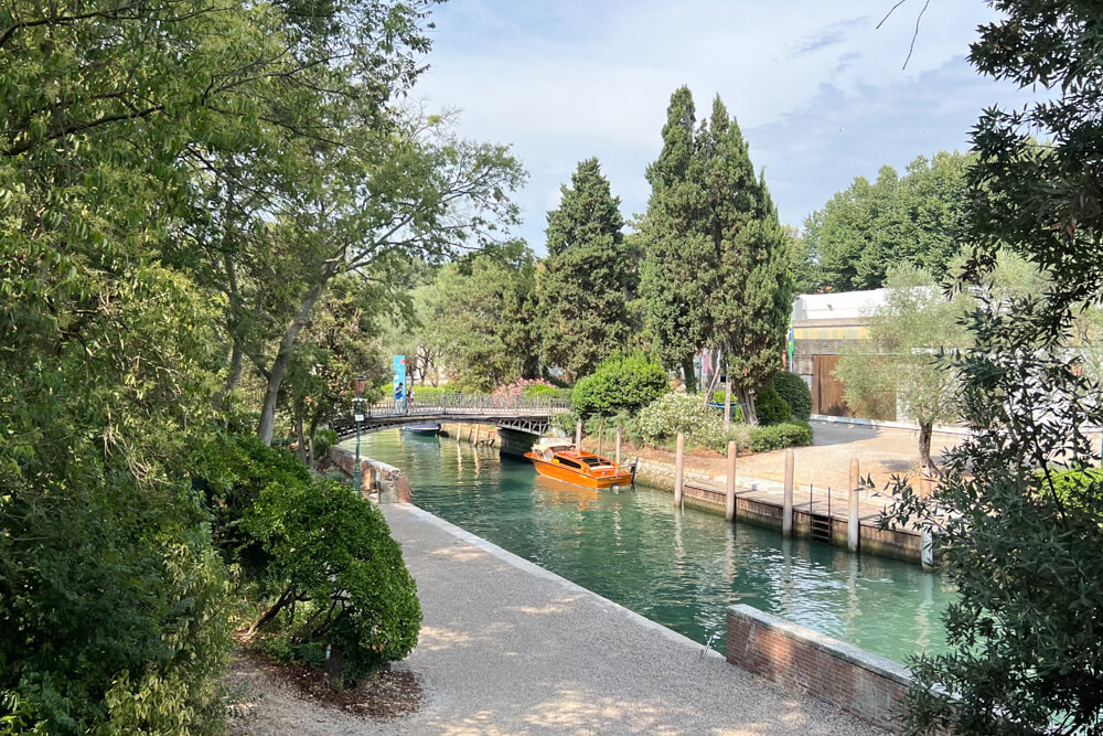 LA BIENNALE DI VENEZIA