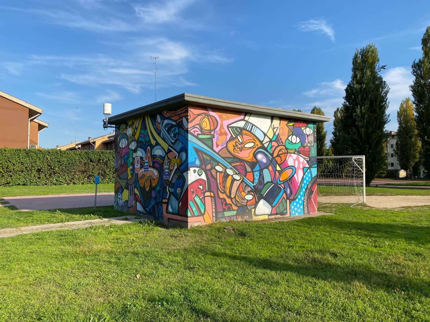 locate triulzi amazing day street art