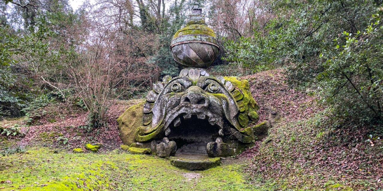 Il Sacro Bosco di Bomarzo , Viterbo