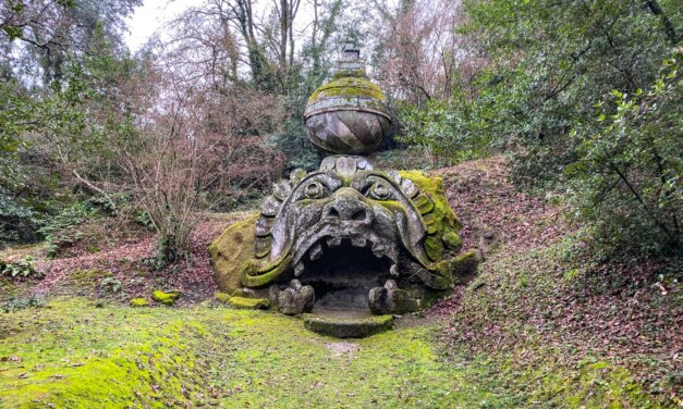Il Sacro Bosco di Bomarzo , Viterbo
