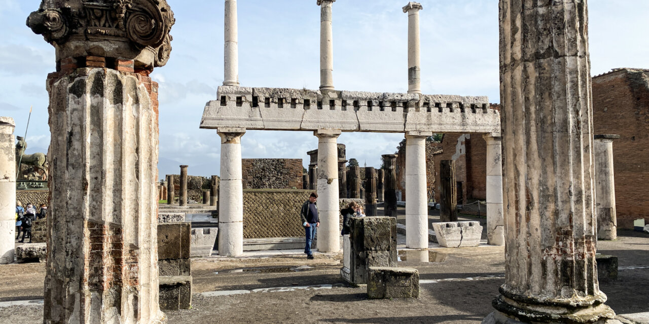 SCAVI DI POMPEI